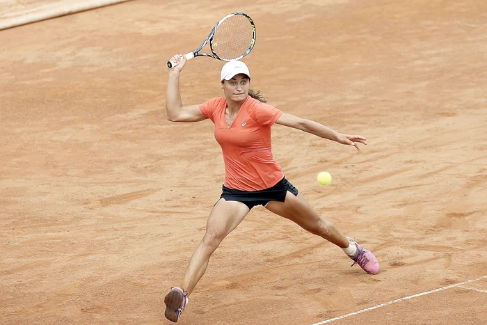 Monica Niculescu va juca azi în semifinalele turneului de la Bucureşti