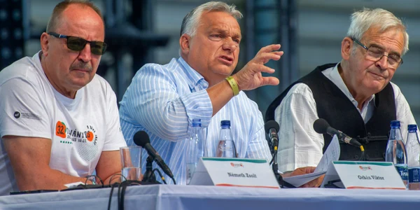 Viktor Orban Nemeth Zsolt Laszlo Tokes la Universitatea de Vară Tusvanyos la Baile Tusnad in Harghita 22 iulie 2023 FOTO Inquam Photos Laszlo Beliczay (2) jpg