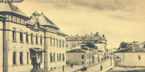 Colegiul Naţional Mihai Eminescu din Constanţa Sursa Facebook Gheorghe Miscu / Constanţa veche