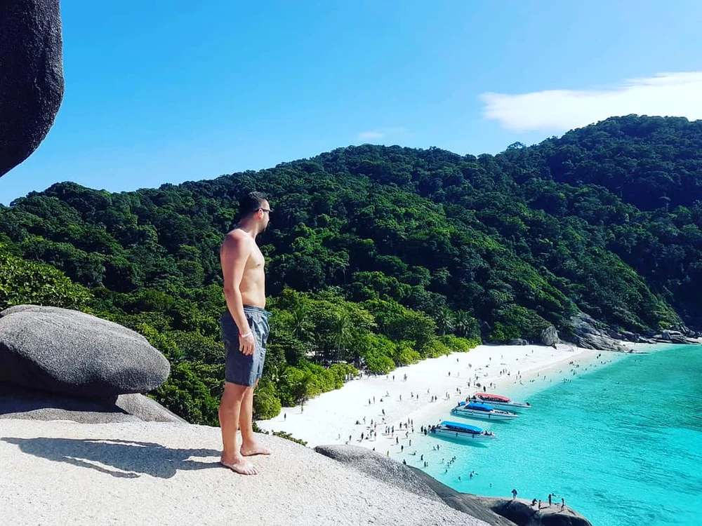 Și Dacian Varga s-a pozat în Patong, Thailanda