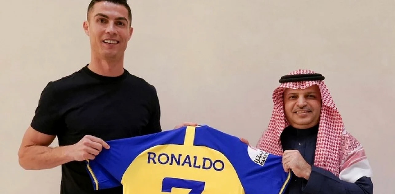 Cristiano Ronaldo a semnat cu Al Nassr, dar se poate întoarce în fotbalul mare. Foto Facebook