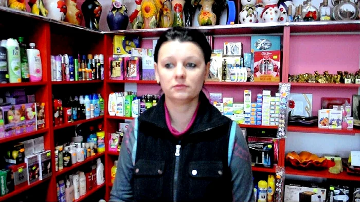 Victoria Barbaraş a lucrat ca femeie de serviciu la o şcoală din Orăştie, însă a plecat umilită.