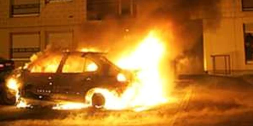 Incendiatori, după gratii 