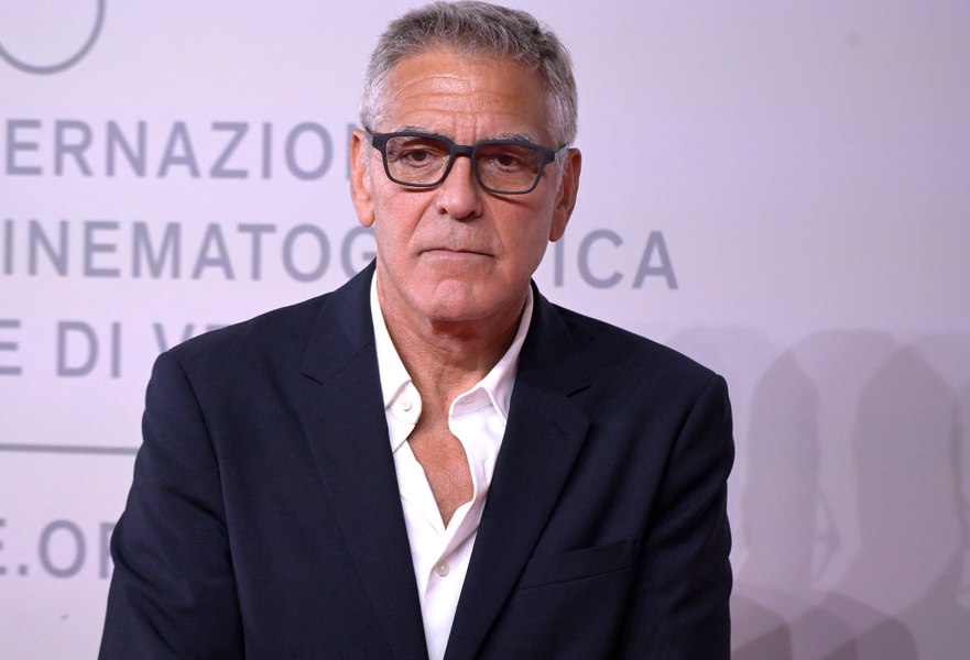 Amintiri sfârșietoare. George Clooney vorbește despre moartea surorii lui: „Eram alături de ea când a plecat…”