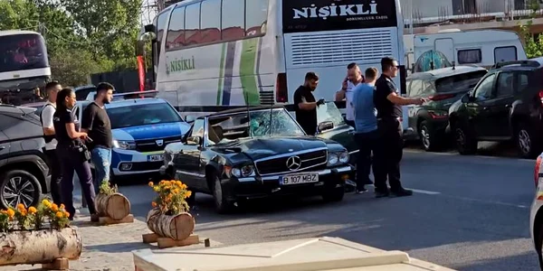 accident 2 mai mercedes decapotabil foto captura video jpg