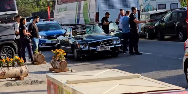 accident 2 mai mercedes decapotabil foto captura video jpg