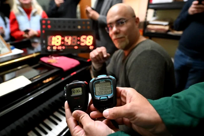 Zoltán Thurzó se mândreşte  cu al patrulea record mondial. Foto: Facebook / Thurzó Zoltán 