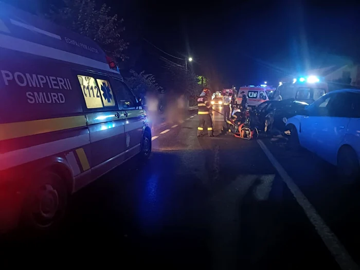 Accident cu 9 victime FOTO: ISU