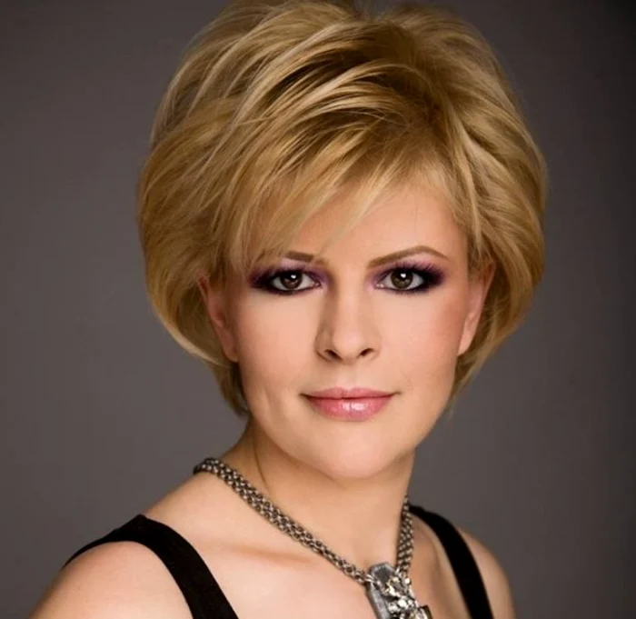 Sanda Ladoşi candidează la alegerile parlamentare pe listele Partidului Ecologist (PER) în judeţul Mureş