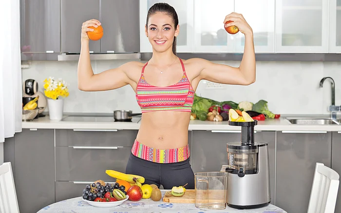 
    Cine a spus că nu  puteţi transforma  bucătăria în sală de  sport? Cu puţină  bunăvoinţă   orice e posibil  