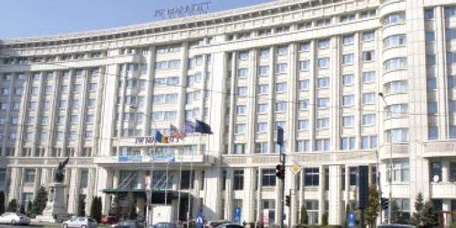 Pierderi pe bandă rulantă pentru hotelierii de lux