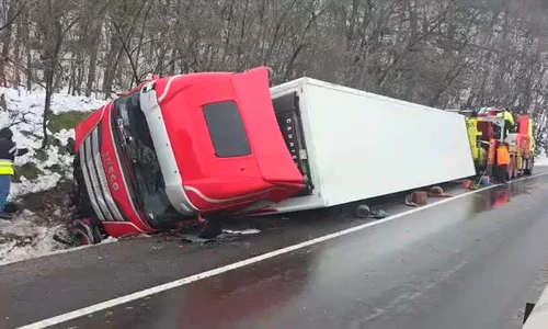 tir rasturnat pe dn 56 a SURSA fb Mehedinti News mp4 thumbnail png