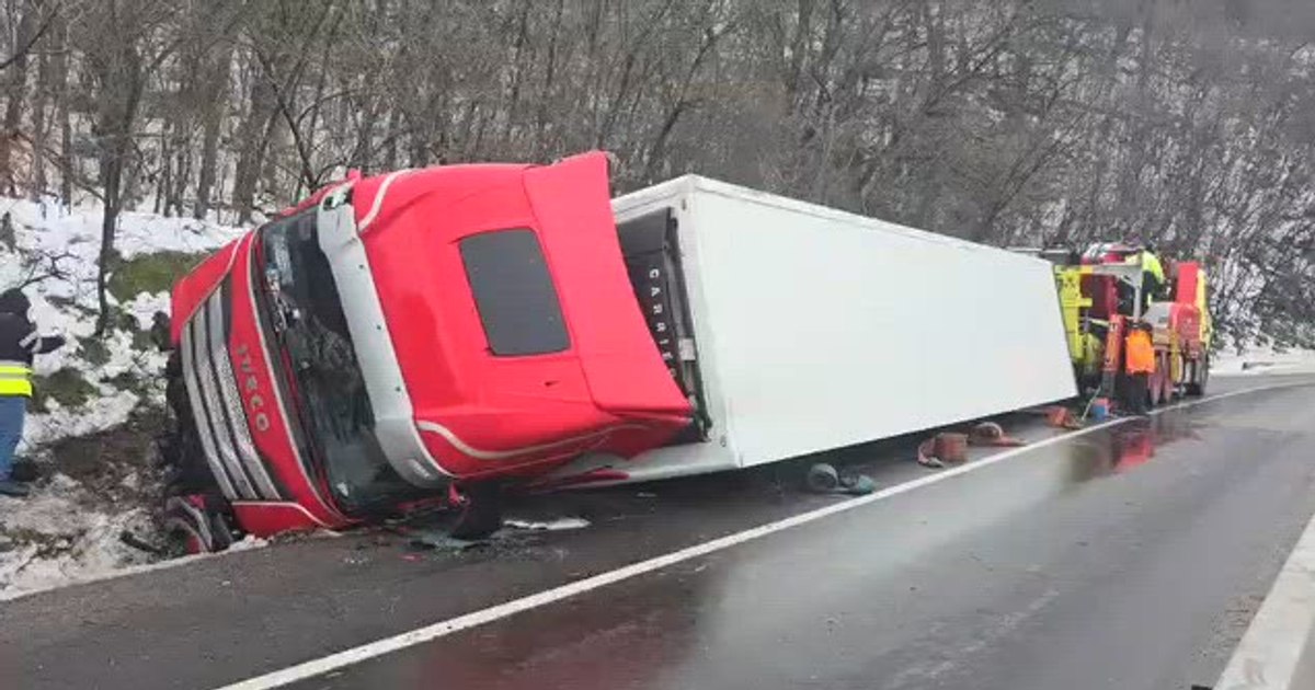 Incident pe DN 56A: Localnici speriați de mascați