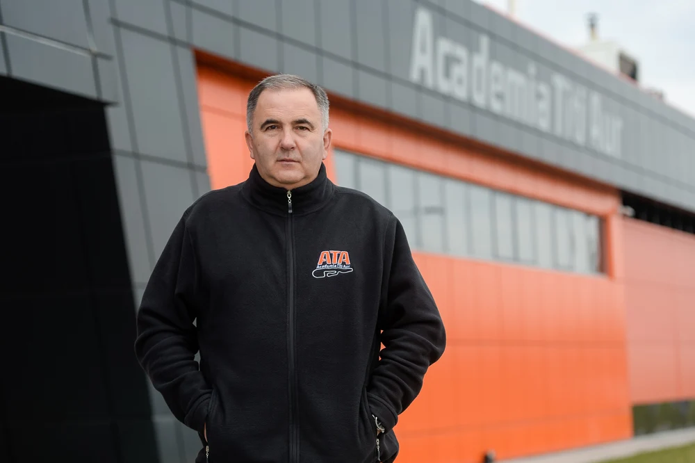 Titi Aur susține că în România siguranţa rutieră nu există. „Circulaţia se derulează într-o junglă, fenomenul e scăpat de sub control”