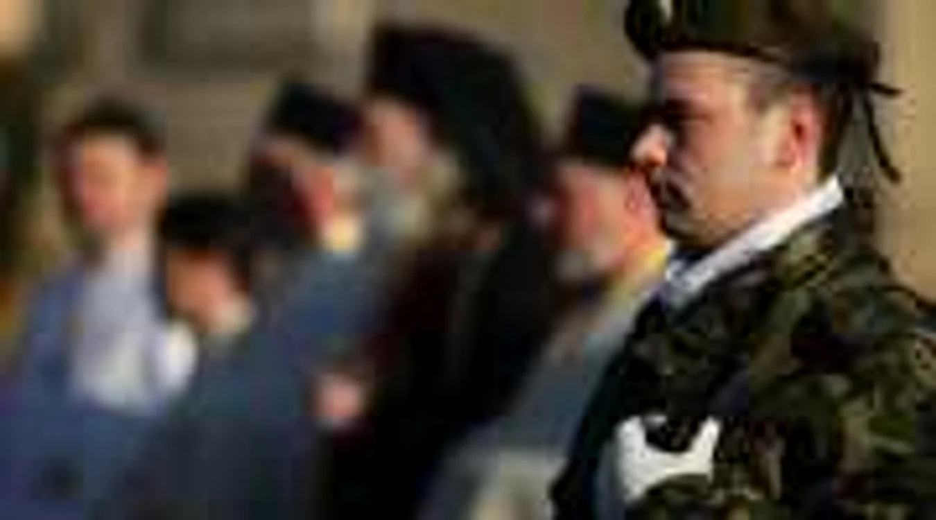 Militari la comemorarea revoluţiei