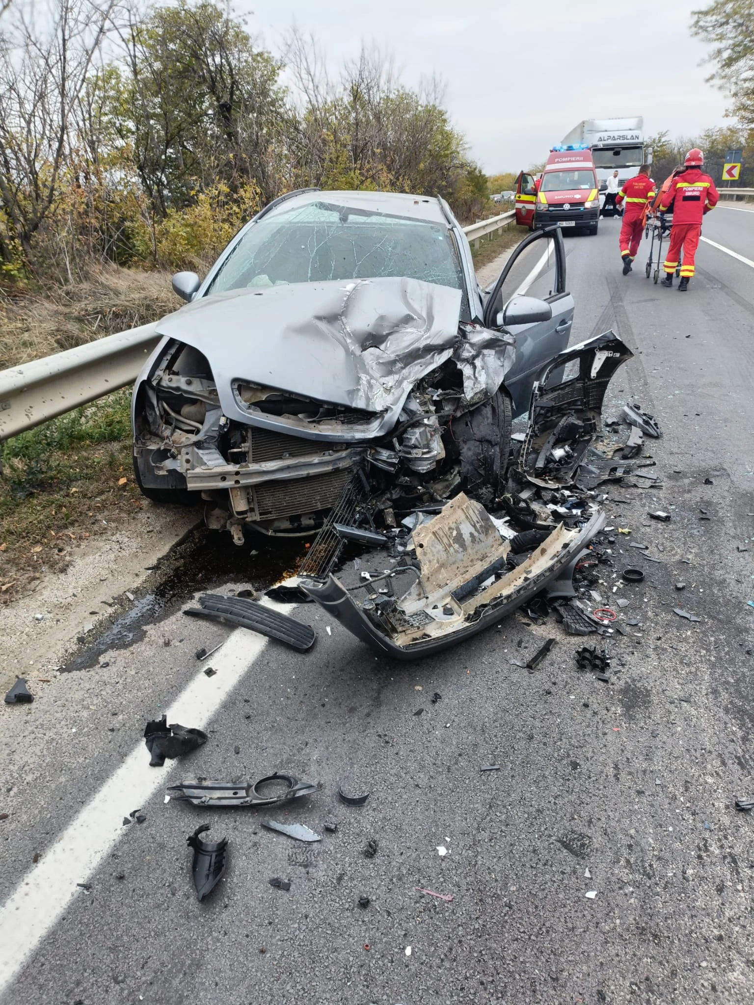 Accident grav pe DN6, în județul Dolj. Circulația este blocată pe ambele sensuri