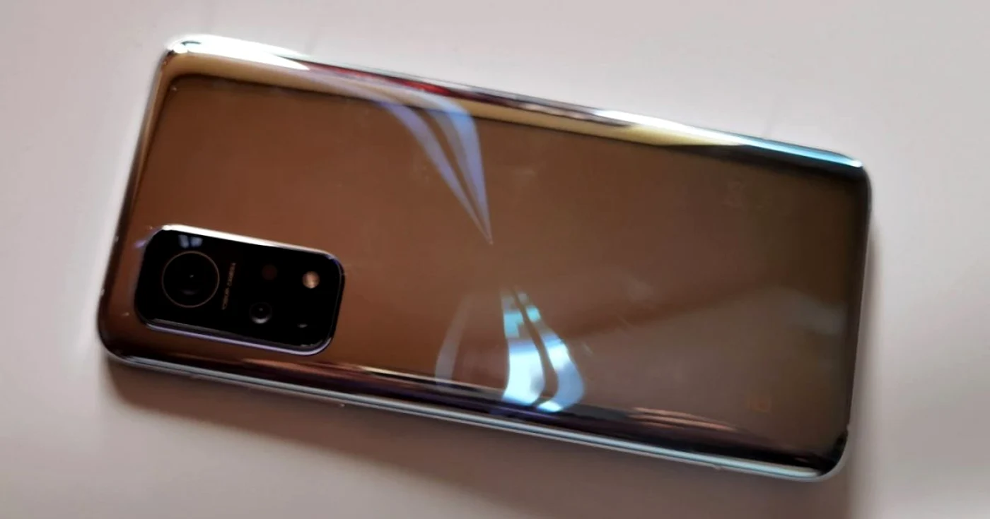 Xiaomi Mi 10T Pro 5G FOTO Adrian Pogîngeanu