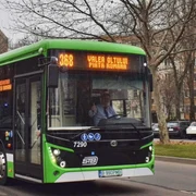Autobuz STB Facebook Nicușor Dan jpg
