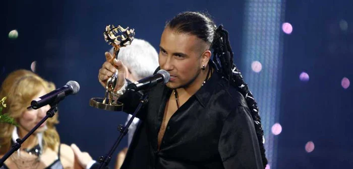 După ce a câştigat trofeul Cerbul de Aur, Răzvan Krivach vrea să dea lovitura la Eurovision