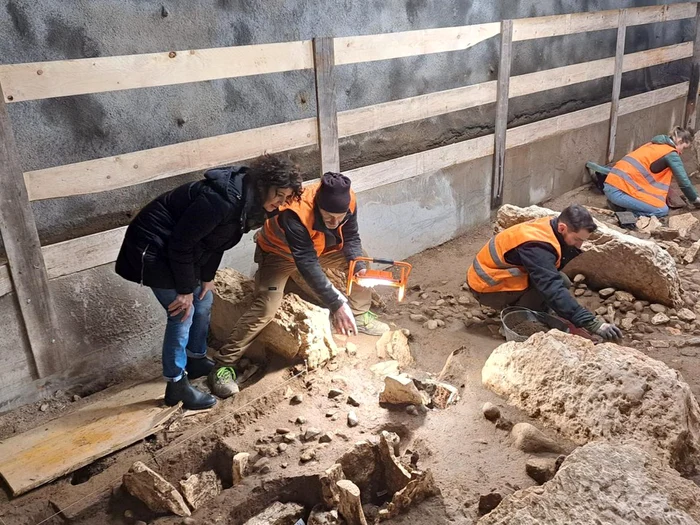 Un cimitir vechi de 3000 de ani a fost descoperit in nordul Italiei. Sursă foto: X