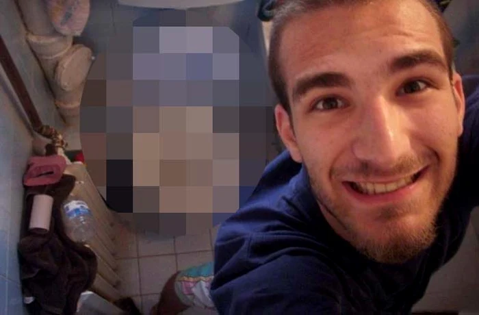 Tânărul şi-a postat fotografia de pe un site de socializare