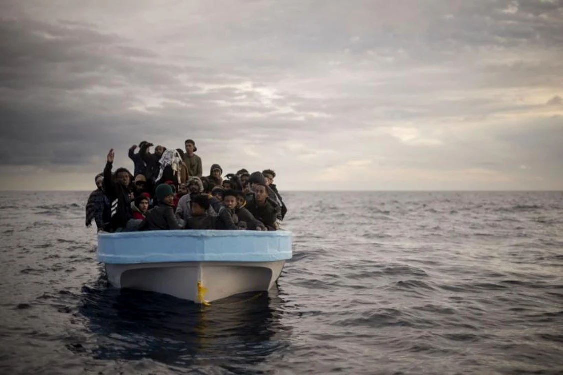 Barca s-a defectat în Marea Mediterană Foto: SOS MEDITERRANEE/ X  