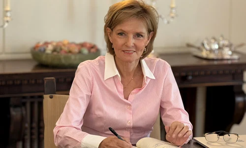Majestatea Sa Margareta anunta 30 de ani de casatorie   Casa Majestății Sale  (1) jpg