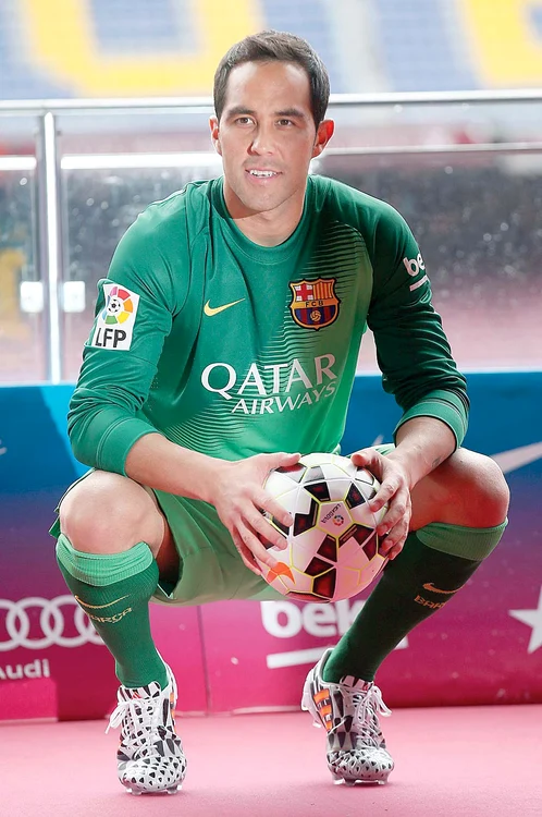 Claudio Bravo a ajuns la Barcelona pentru 12 milioane €