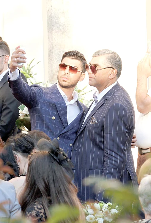 Fratele miresei, Bombo Pastramă, s-a tras în poză cu tatăl lui