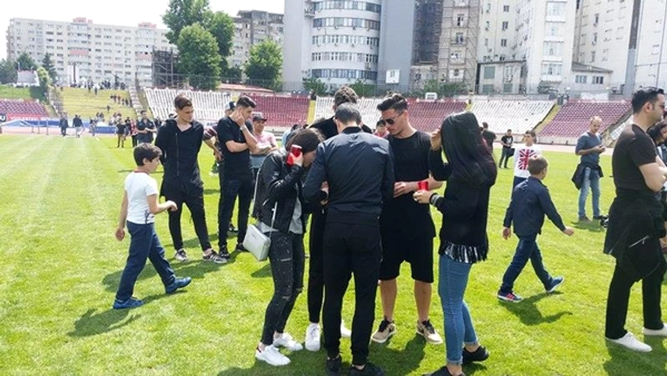 În imagine: Paul Anton, Miha Mevjla, Andrei Marc, Steliano Filip și Andrei Nedelcearu