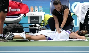 halep accidentare wuhan gettyimages 1170869598 jpeg