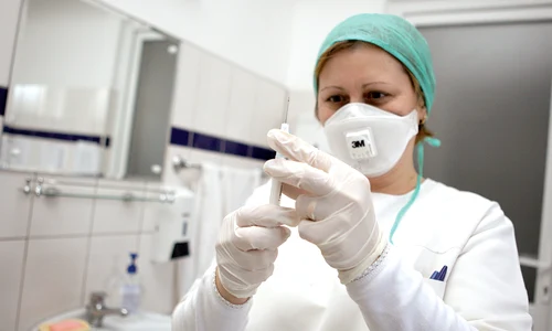 9 act vaccin antigripal foto gheorghe florin 11 jpeg
