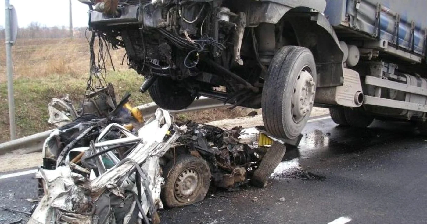 În urma impactului, bărbatul a murit pe loc