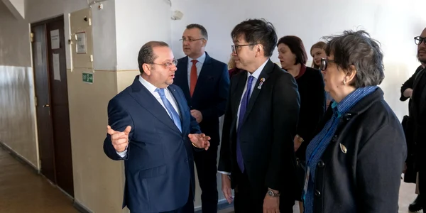 Laboratorul de informatică inaugurat cu sprijinul Guvernului Japoniei  FOTO facebook jpg