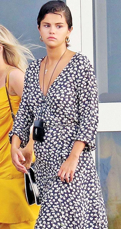 Selena Gomez,  26 de ani. Suferă de lupus