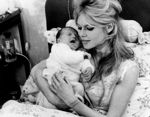 1 1 bardot profimedia 0210153093 jpg jpeg