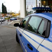 masina carabinieri FOTO questure.poliziadistato.it