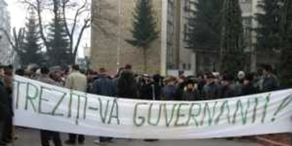 NEAMŢ: Şomerii de la Ga Pro Co Chemicals revin la muncă