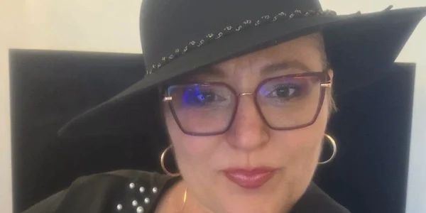 Diana Şoşoacă 01 Facebook Diana Şoşoacă jpg