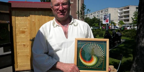 Majoritatea tablourilor sunt expresii stilizate ale unor simboluri universale