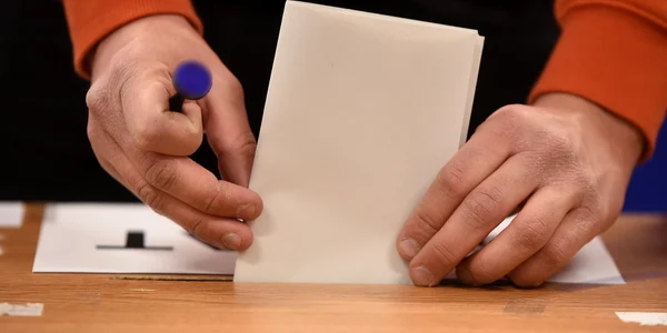 vot generic mana buletin in urna alegeri prezidentiale 2020 (3) JPG