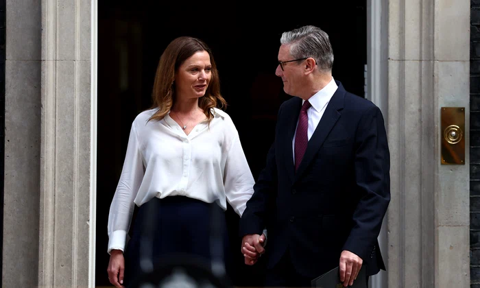 Keir Starmer și soția lui, Victoria   GettyImages 2282725198 jpg