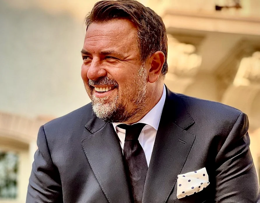 Horia Brenciu, imagine de colecție alături de familie Foto: instagram