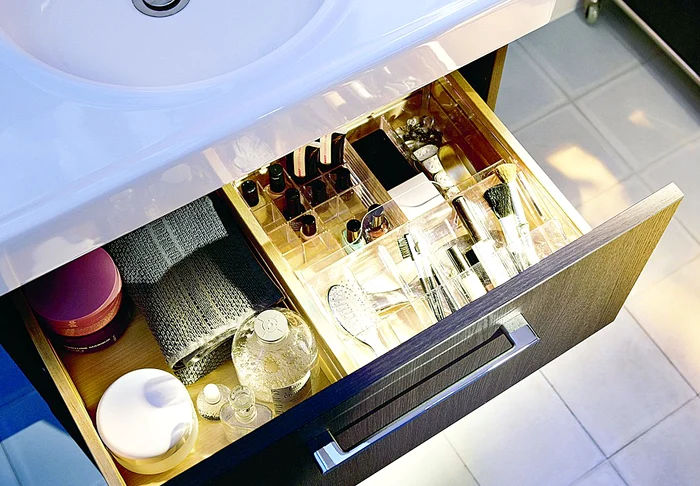 Cărucior cu role,  39x33x79 cm,  159 lei, la kika