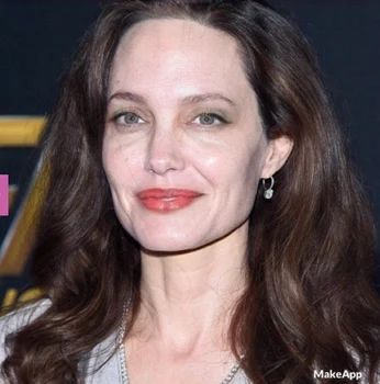 Angelina Jolie 1 png
