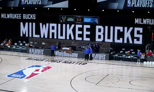 bucks milwaukee gettyimages 1228215812 jpeg