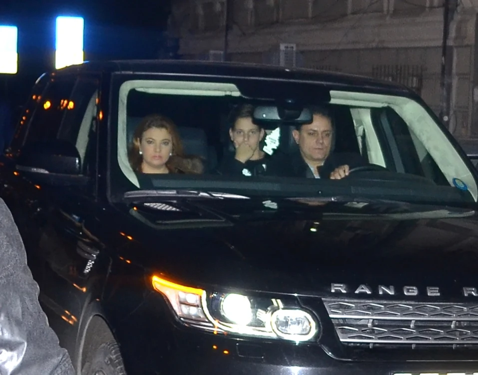 Mihaela Borcea a venit la tatăl lor cu Patrick, Melissa şi Angelo