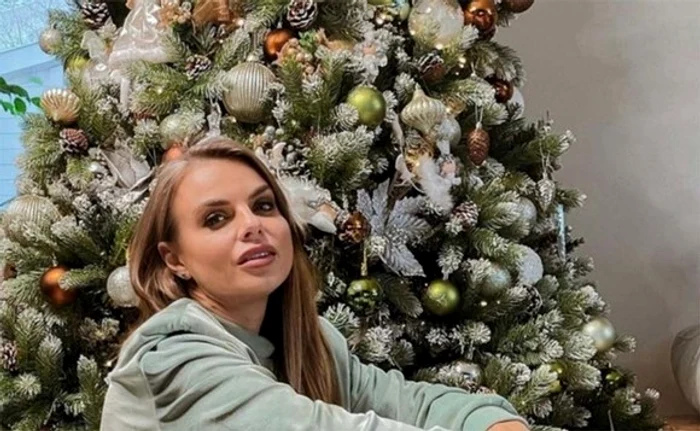 Adelina a îngrozit Internetul