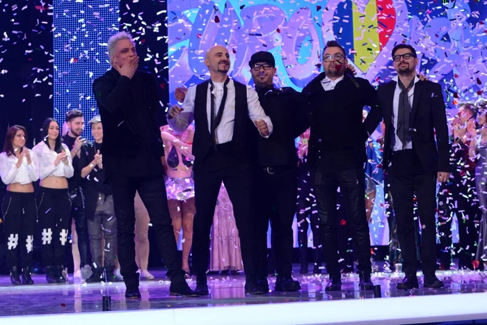 Trupa Voltaj a fost preferata juriului, dar şi a telespectatorilor la Selecţia Naţională Eurovision 2015 FOTO TVR