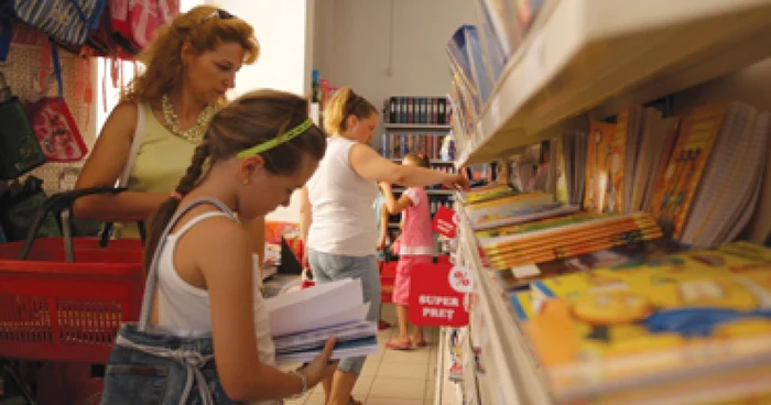 Suceava: Sucevenii au început goana după rechizite